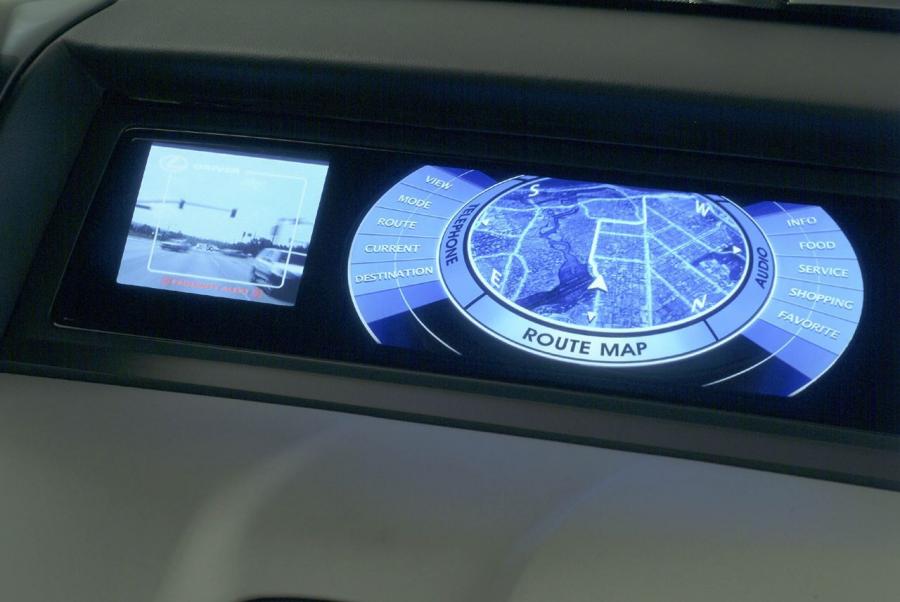  Lexus HPX Concept 2003 года  (фото 32 из 47)